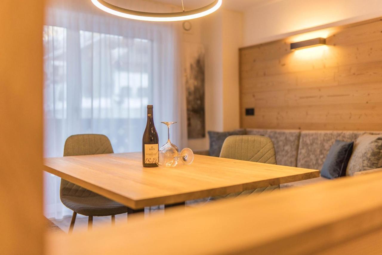 Apartments Armeri Blue Dolomites سان فيجيليو دي ماريبْ المظهر الخارجي الصورة