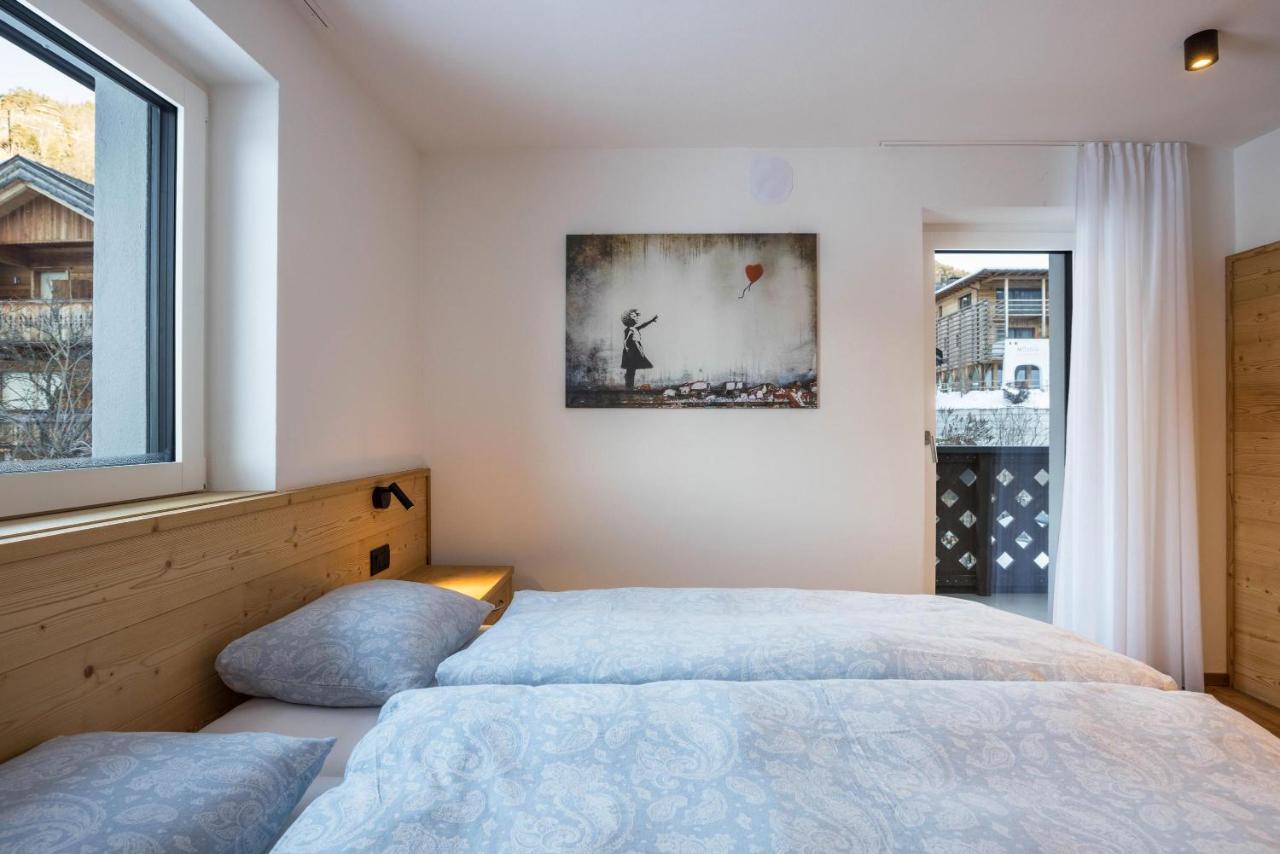 Apartments Armeri Blue Dolomites سان فيجيليو دي ماريبْ المظهر الخارجي الصورة